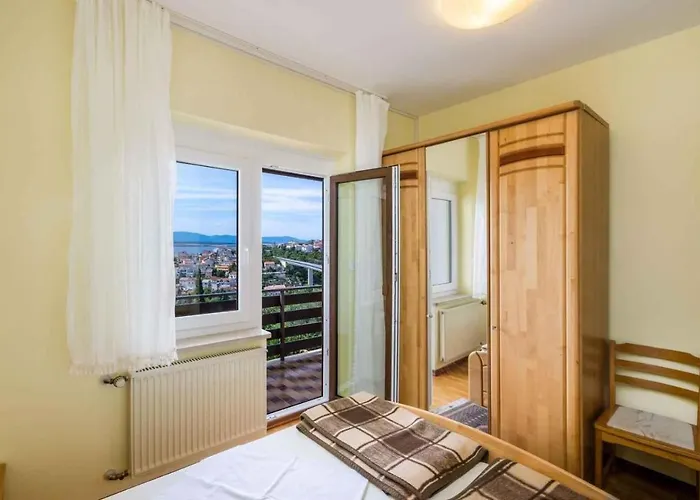 Appartamento Six-bedroom In I *