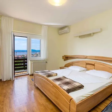 Six-bedroom In I Apartment Crikvenica
